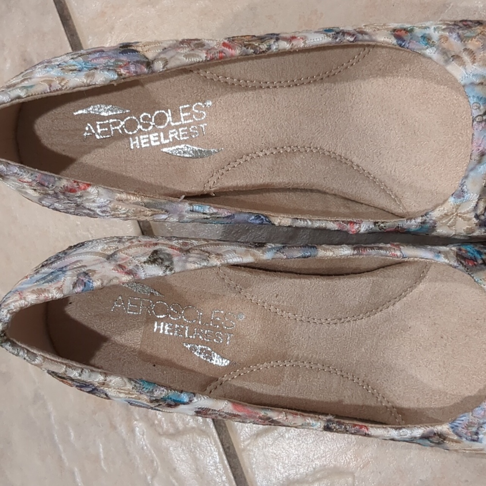 Aerosoles Multi Color Floral Cork Wedge Shoes Padded Comfort Size 6 NWOT - Picture 5 of 6
